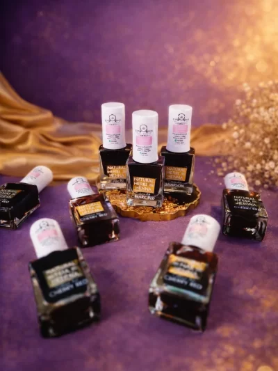 Halaal Henna nail polish (1 bottle)