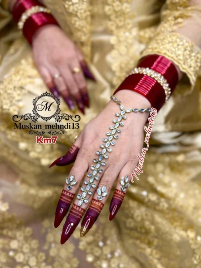 Km7 kundan mehndi (1 sheet)